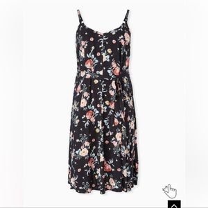 TORRID PLUS SIZE CHALLIS TRAPEZE MIDI FLORAL DRESS Size 3 (22W/24W)